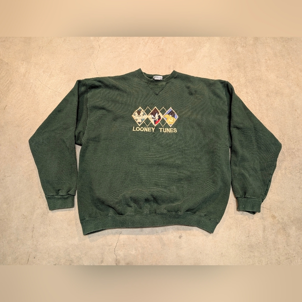 VTG 90s Warner Bros. Looney Tunes Green Sweater Taz Flaws